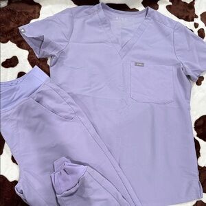 Figs Light Purple Scrub Set